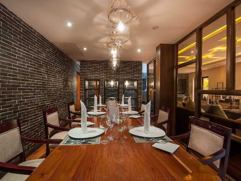 The Privilege Floor By Lotus Blanc Siem Reap Exterior foto